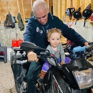 Meet your Posher, Edgar